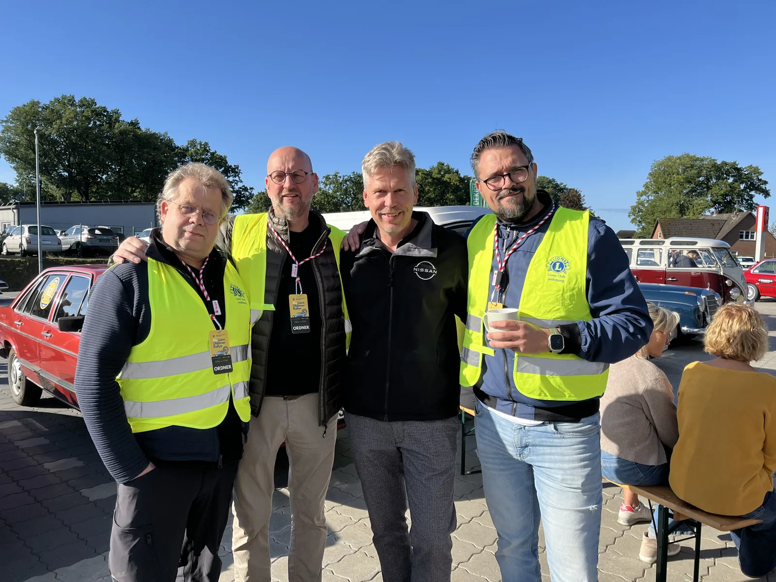 Klaas Dittmer mit weiteren Helfern bei einer Veranstaltung des Lions Clubs